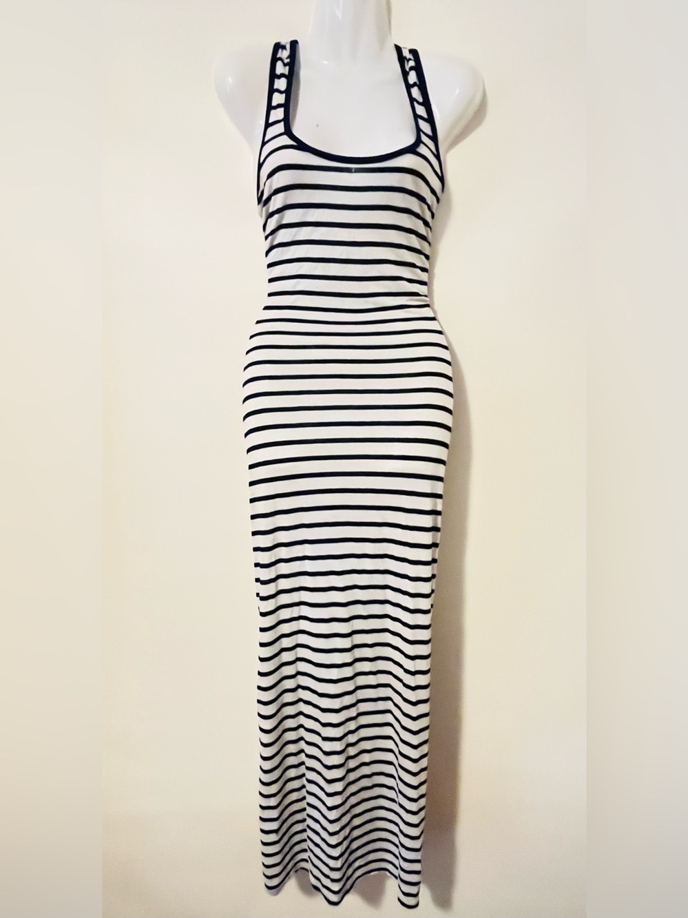 Rue 21 Maxi Dress Medium Sleeveless Striped Fitted Stretch Long Dress